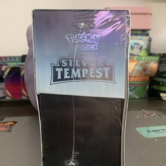 Pokemon Elite Trainer Box Silver Tempest - Picture 4 of 5